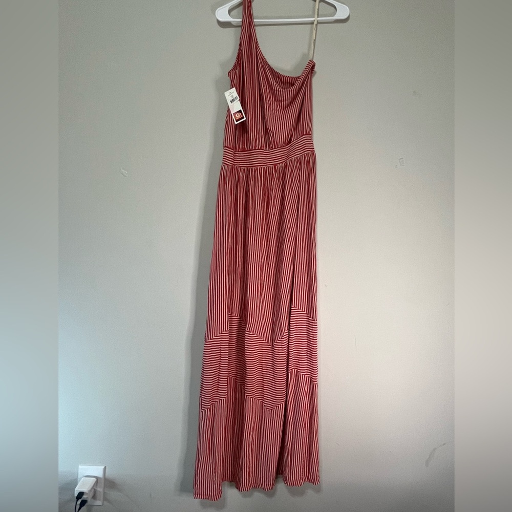 Rip Curl Red And White One Shoulder Soft Knit Max… - image 1